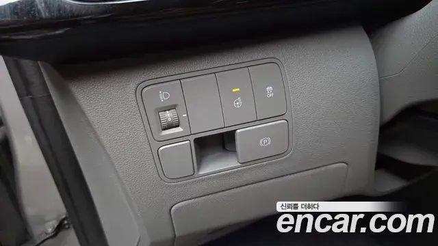 Hyundai Staria 2021 — Photo 10/33