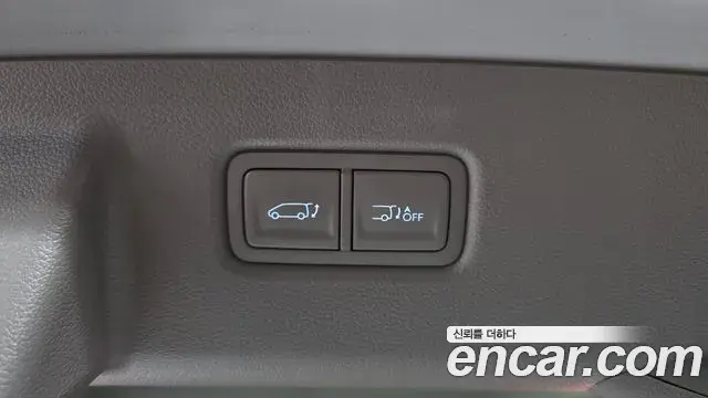 Hyundai Staria 2021 — Photo 19/33