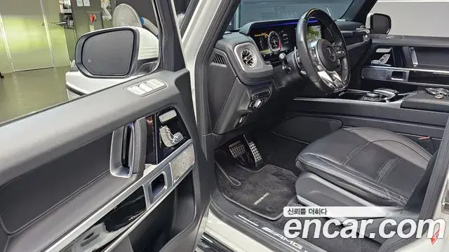 Mercedes-Benz G-Class 2021 — Фото 10/20