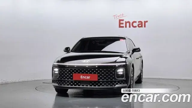 Hyundai Grandeur 2023 — Фото 3/20