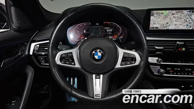 BMW 5 Series 2020 — Фото 13/20