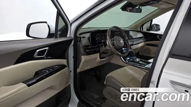Kia Carnival 2020 — Photo 10/20