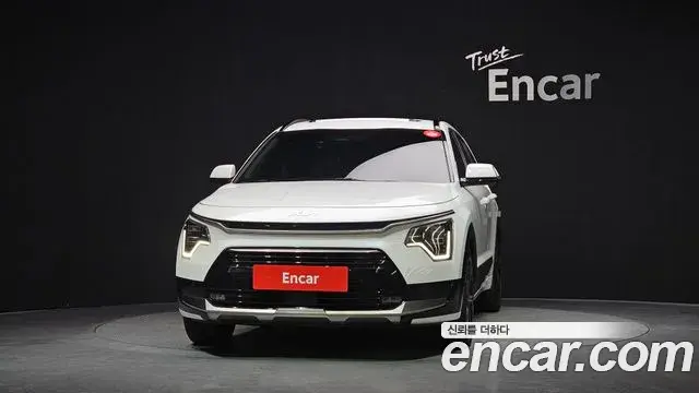 Kia Niro 2022 — Фото 3/20