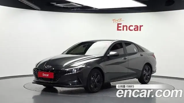 Hyundai Avante 2022 — Фото 1/20