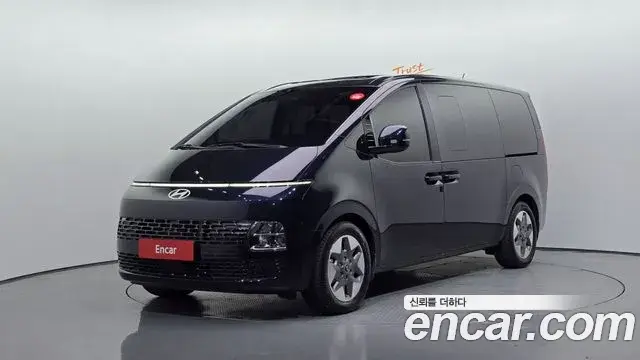Hyundai Staria 2024 — Фото 1/20