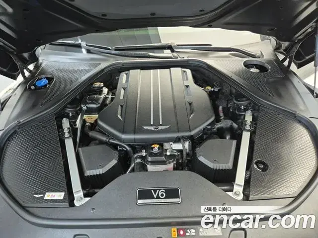 Genesis G90 2022 — ფოტო 2/18