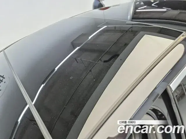 Genesis G90 2022 — ფოტო 12/18