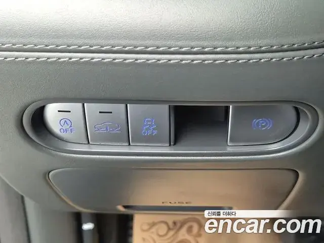 Genesis G90 2023 — Şəkil 10/19