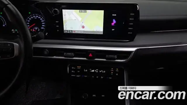 Kia K5 2022 — Şəkil 9/32