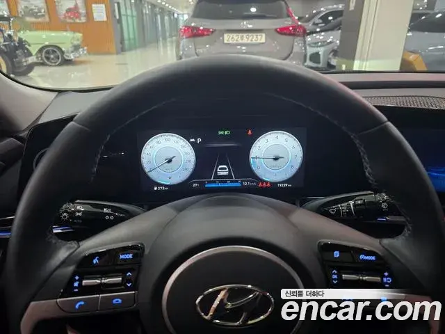 Hyundai Avante 2023 — Фото 17/19