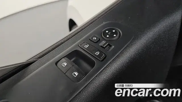 Hyundai Staria 2023 — Şəkil 6/31