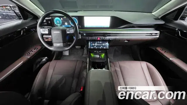 Hyundai Grandeur Hybrid 2025 — Photo 18/20