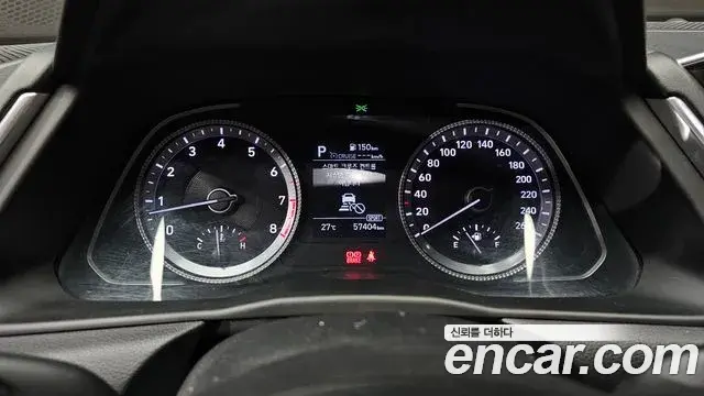 Hyundai Sonata 2019 — Фото 8/20