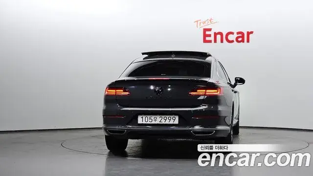 Volkswagen Arteon 2019 — ფოტო 17/20