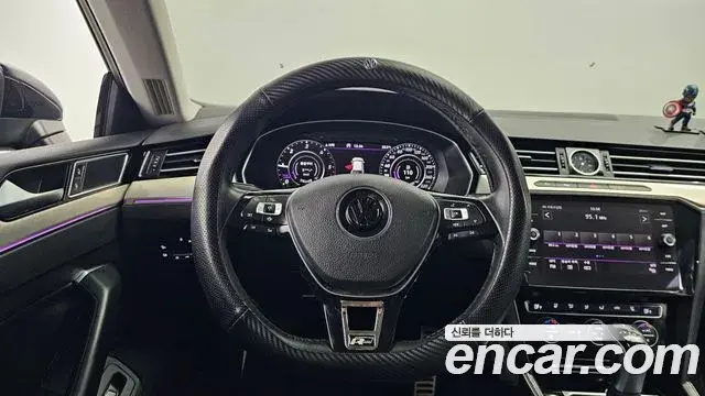 Volkswagen Arteon 2019 — ფოტო 11/20