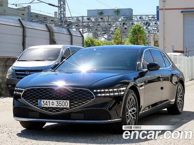 Genesis G90 2023 — ფოტო 13/20