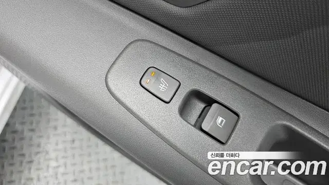 Hyundai Avante 2023 — Фото 18/20