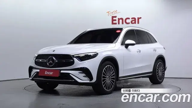 Mercedes-Benz GLC-Class 2023 — Фото 1/20