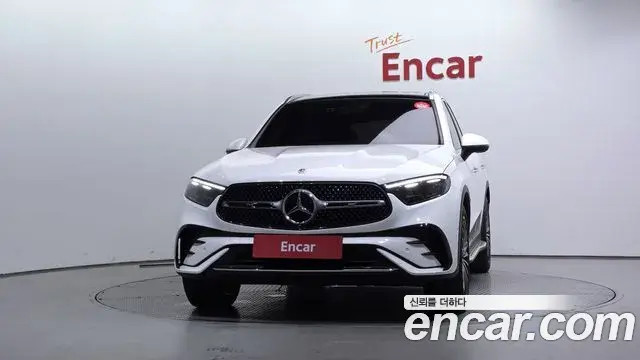 Mercedes-Benz GLC-Class 2023 — Фото 3/20