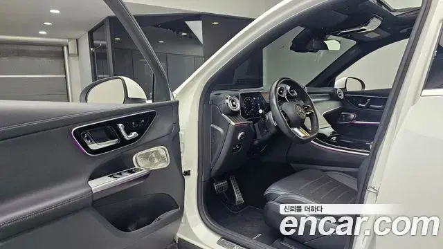 Mercedes-Benz GLC-Class 2023 — Фото 10/20