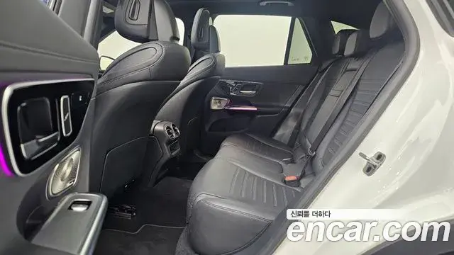 Mercedes-Benz GLC-Class 2023 — Фото 12/20