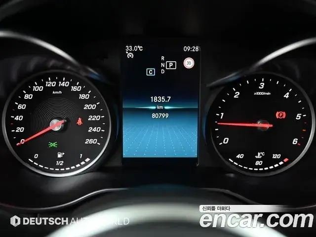 Mercedes-Benz C-Class 2019 — ფოტო 2/20