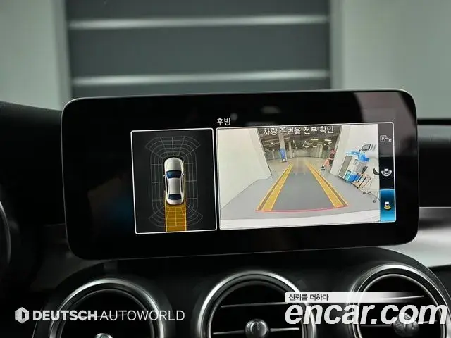 Mercedes-Benz C-Class 2019 — ფოტო 19/20