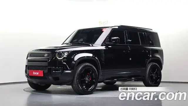 Land Rover Defender 2023 — Photo 5/34