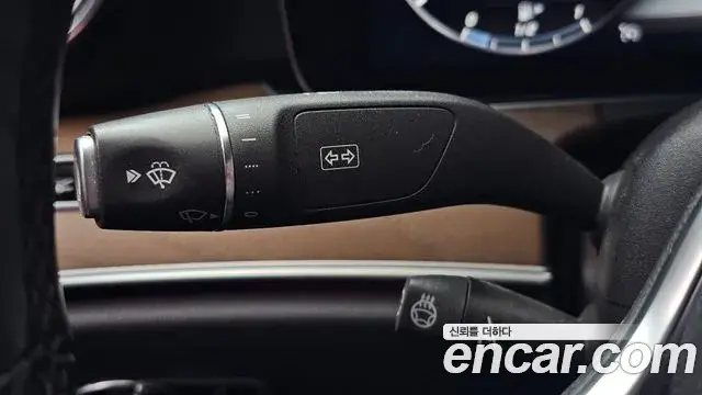 Mercedes-Benz E-Class 2019 — Фото 18/20