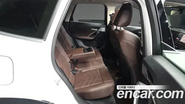 BMW X1 2025 — ფოტო 16/31
