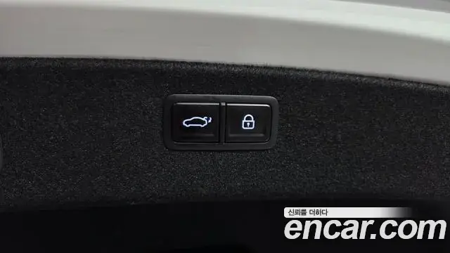 Genesis G80 2025 — Şəkil 31/32