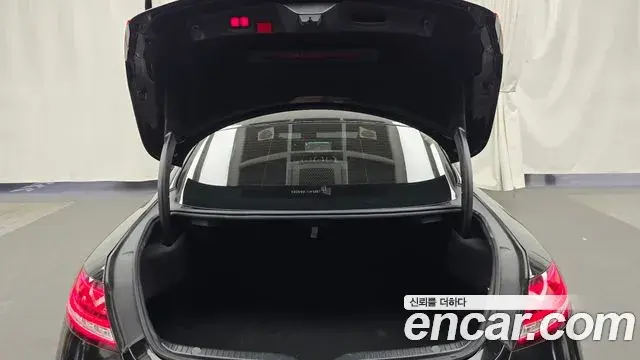 Mercedes-Benz C-Class 2020 — Фото 20/20