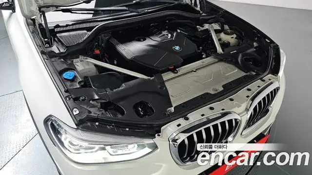 BMW X4 2020 — Şəkil 31/34