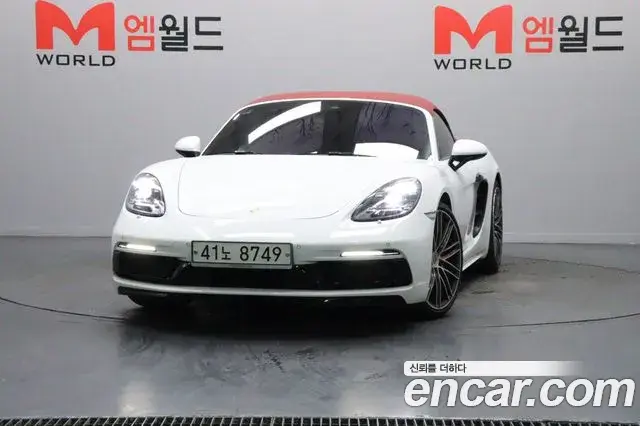 Porsche 718 Boxster 2018 — ფოტო 1/20