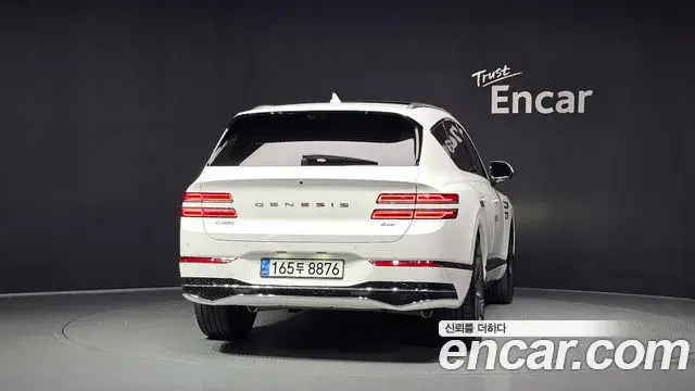 Genesis GV80 2024 — ფოტო 16/38