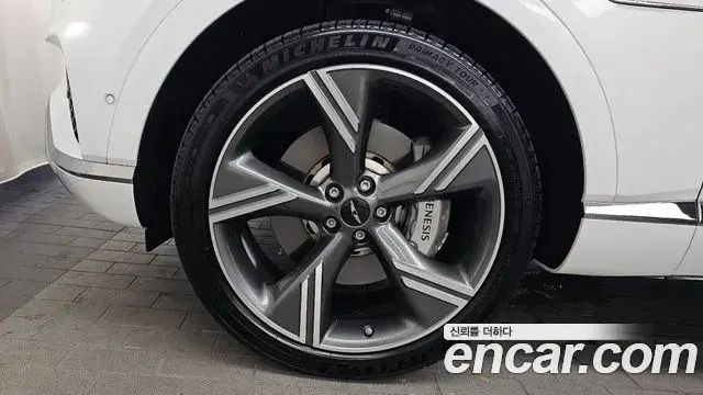 Genesis GV80 2024 — ფოტო 18/38