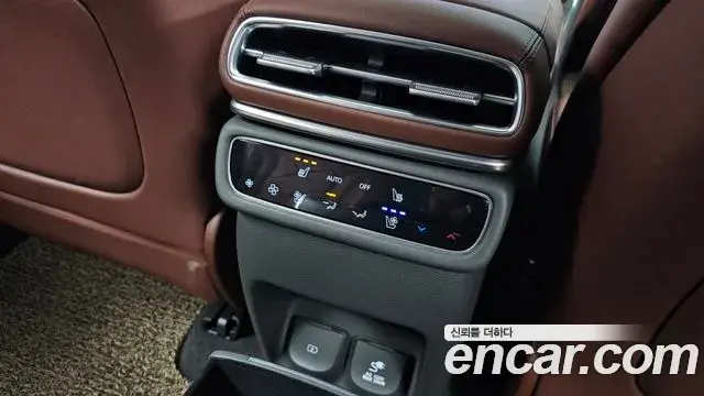 Genesis GV80 2024 — ფოტო 8/38