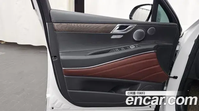 Genesis GV80 2024 — ფოტო 10/38