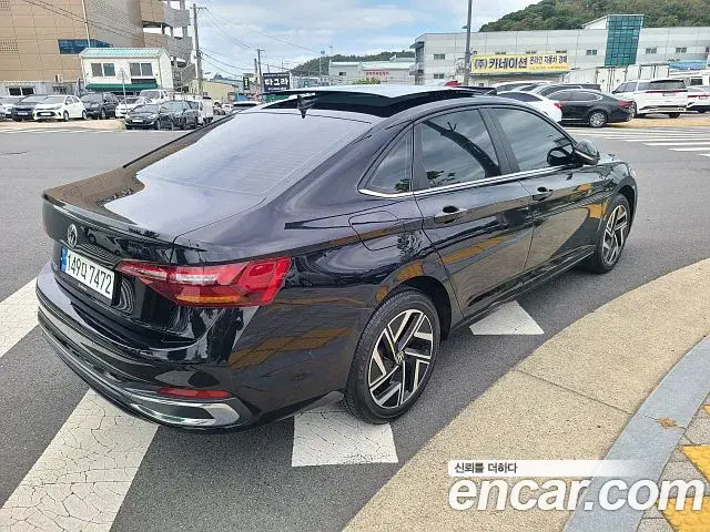 Volkswagen Jetta 2022 — Şəkil 3/20
