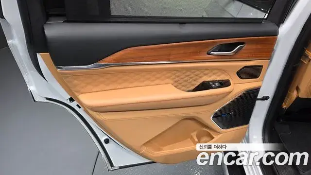 Jeep Grand Cherokee 2021 — ფოტო 13/38