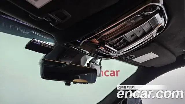 Jeep Grand Cherokee 2021 — ფოტო 7/38