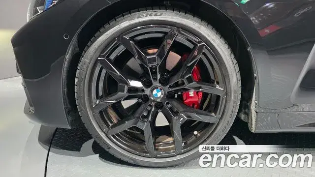 BMW 4 Series 2025 — ფოტო 30/33
