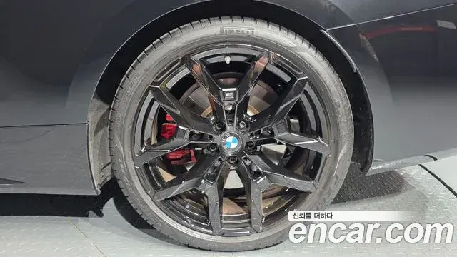 BMW 4 Series 2025 — ფოტო 8/33