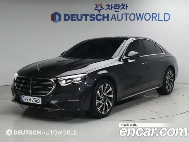 Mercedes-Benz E-Class 2024 — Şəkil 1/1