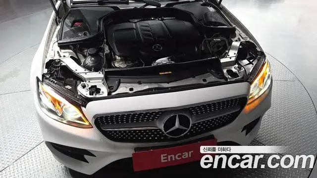 Mercedes-Benz E-Class 2018 — ფოტო 11/30