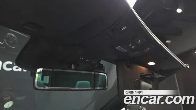 Mercedes-Benz E-Class 2018 — ფოტო 28/30