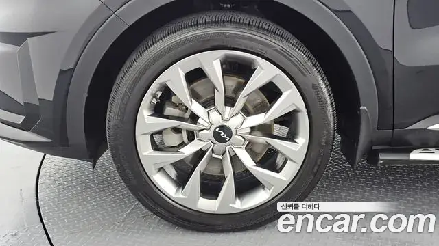 Kia Sorento 2023 — Şəkil 4/20