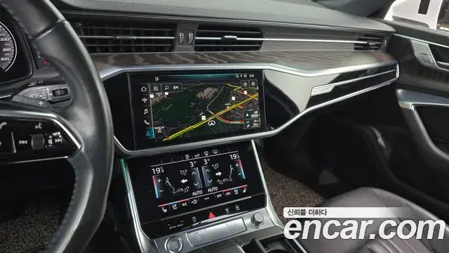 Audi A6 2019 — ფოტო 17/20