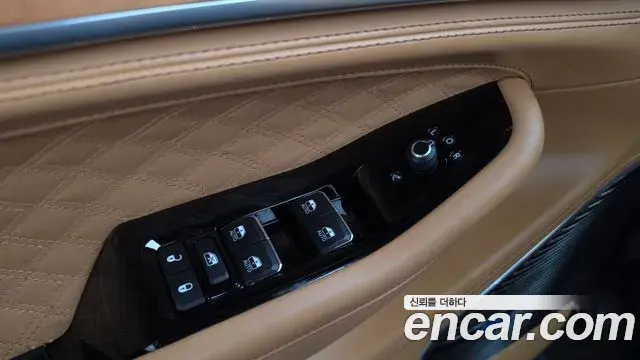 Jeep Grand Cherokee 2022 — Photo 12/39