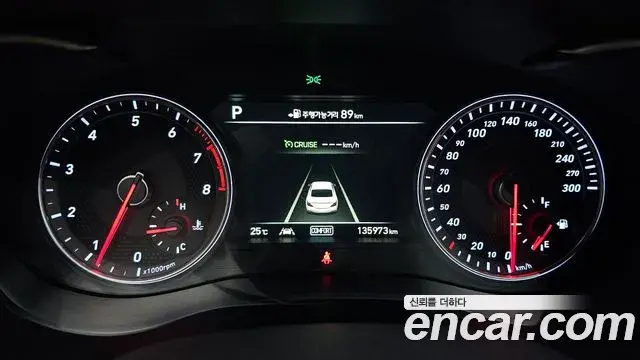 Genesis G70 2018 — Şəkil 32/34
